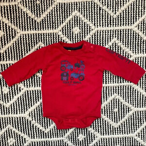 Carhartt Infant / Baby Red Long Sleeve Body Suit Size 6 Months / Tractors